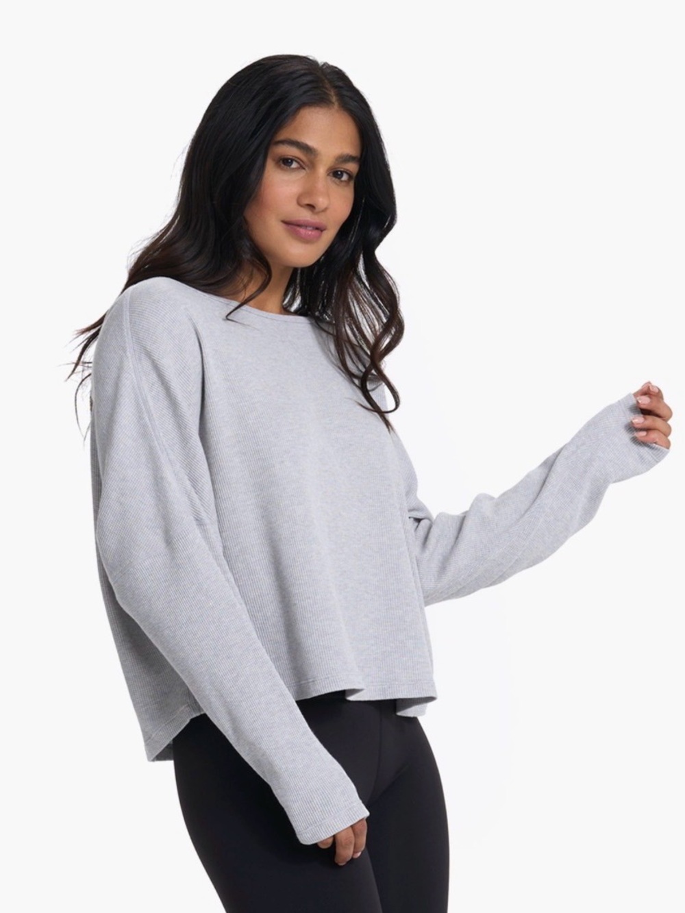 Vuori Slouchy Waffle Crew | Light Heather Grey
Size XS